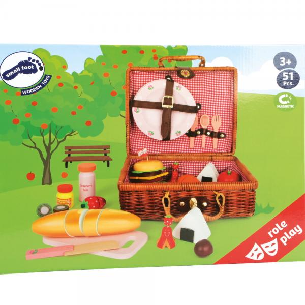 2848 Picnic basket Snack, large wicker basket with food